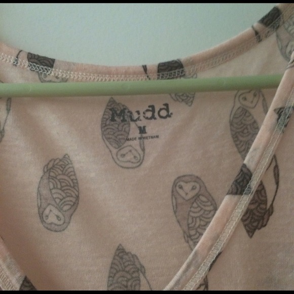 Mudd Owl Tissue Tee - Picture 2 of 2
