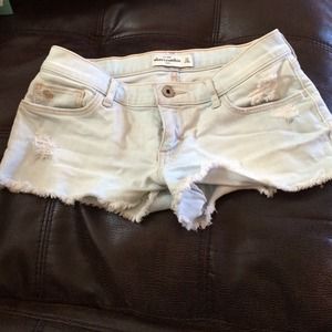 Abercrombie kids shorts