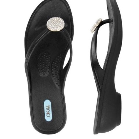 Black oka b wedges