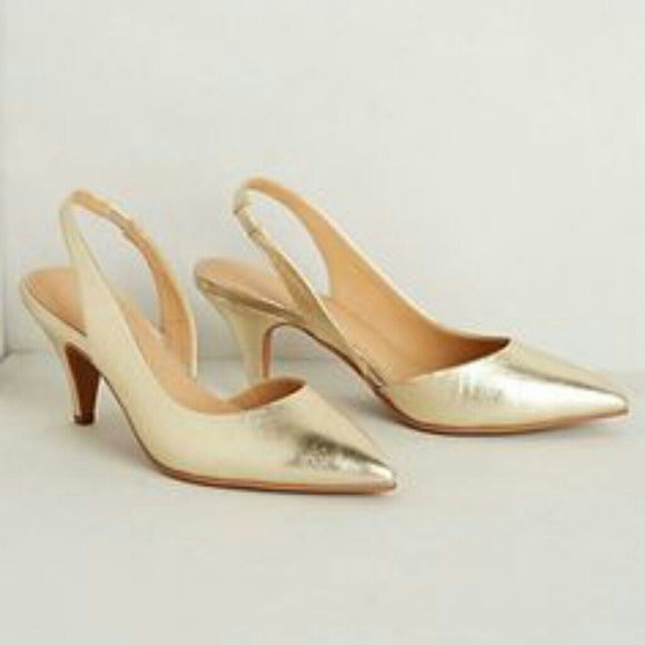 Seychelles gold slingbacks 9