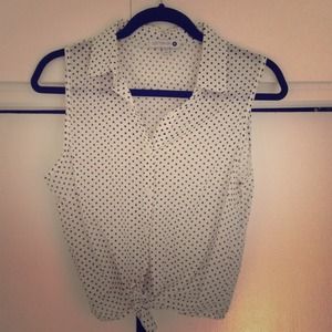 I am selling my cotton polka dot now tied shirt.