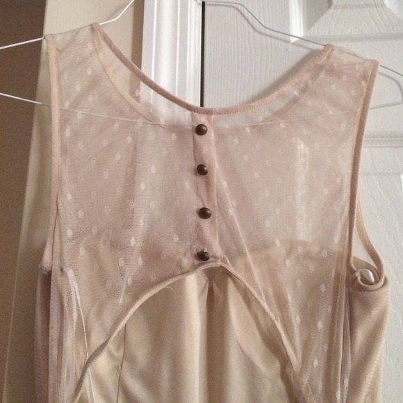 Dress - Picture 3 of 4