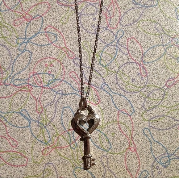 Heart key necklace - Picture 1 of 1