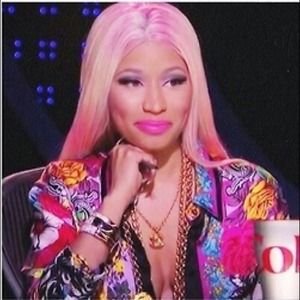 Gorgeous Versace blouse 😍 seen on celebrities!