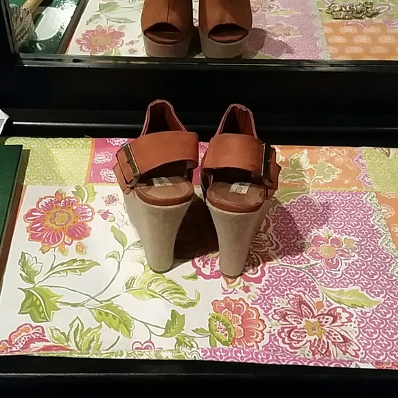 Wedges - Picture 3 of 3