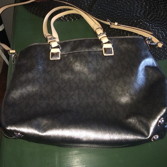 Michael Kors MK SILVER TOTE