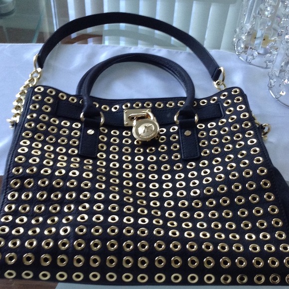 AUTHENTIC MICHAEL KORS PURSE - Picture 4 of 4