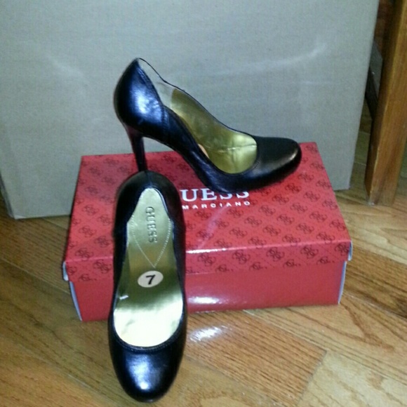 ** SOLD ON VINTED** Black Guess Heels
