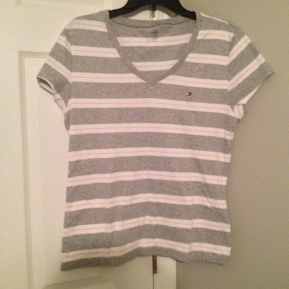 Tommy Hilfiger V-neck Cotton Tee