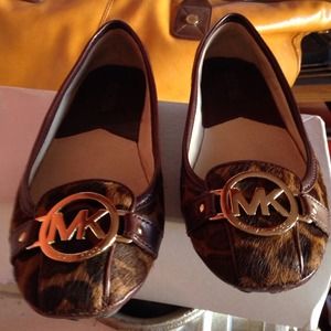 Authentic MK flats