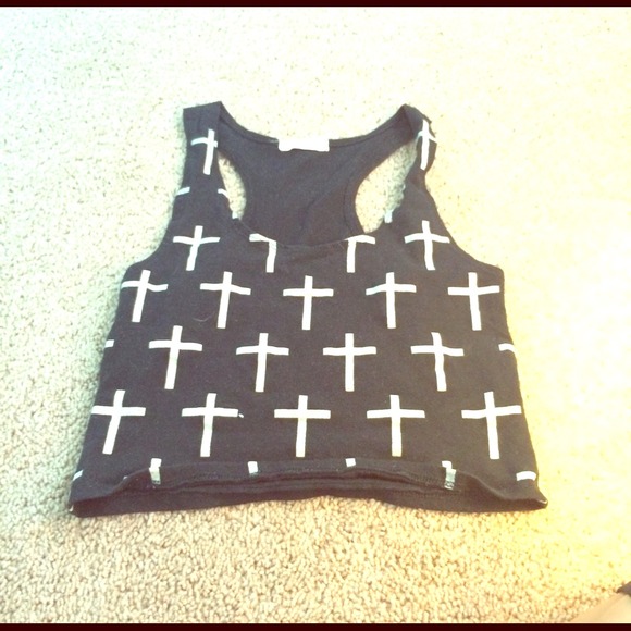 Black Cross crop top