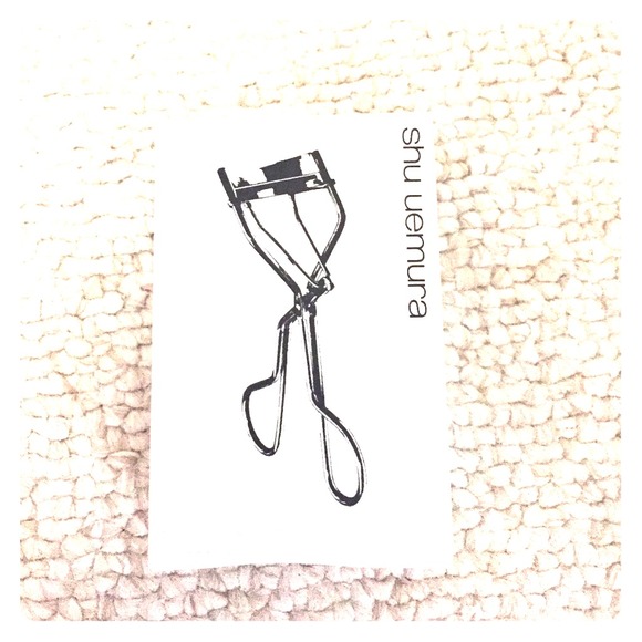 Shu Uemura eyelash curler