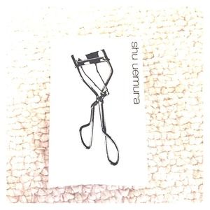 Shu Uemura eyelash curler