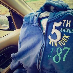 Aeropostale sweater