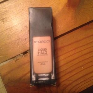 Smashbox liquid halo