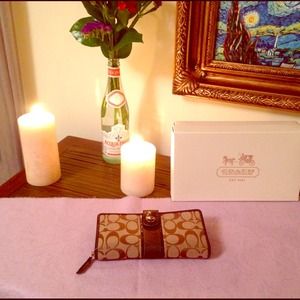 { Coach } Leather & Canvas Wallet With Box