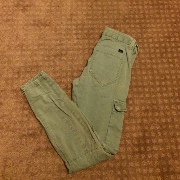 Green cargo pants