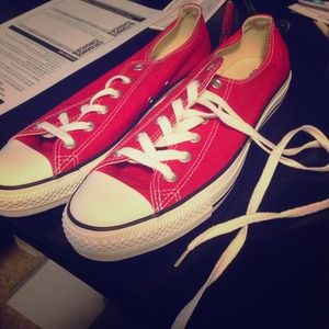 Red converse