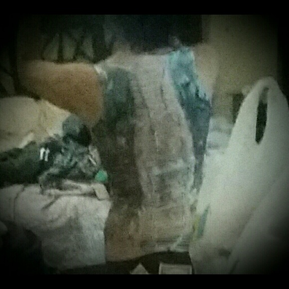 Top - Picture 2 of 2