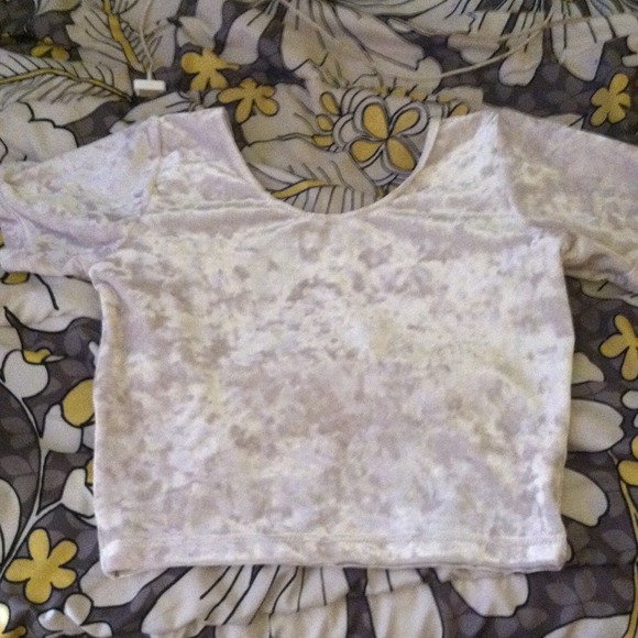 velvet white