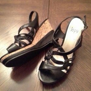 Wedge sandals