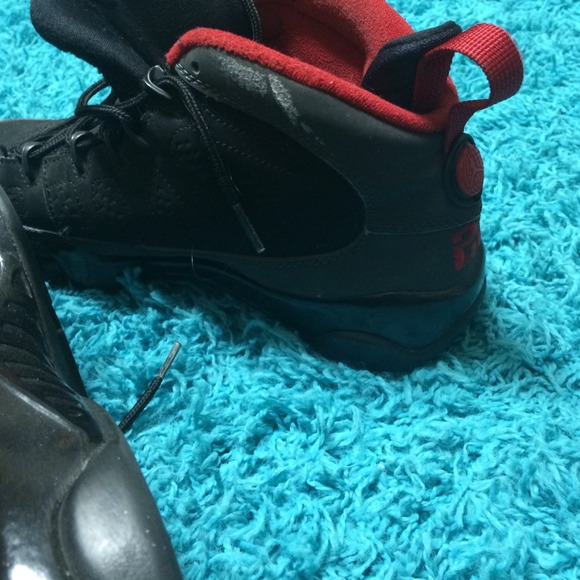 Jordan 9 size 6y - Picture 3 of 4