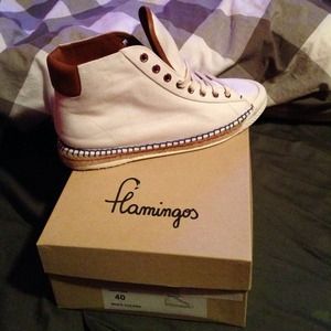 Leather canvas flamingos!