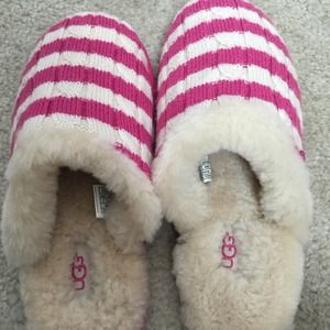 Brand New Ugg Sweater Knit Scuffette Slippers