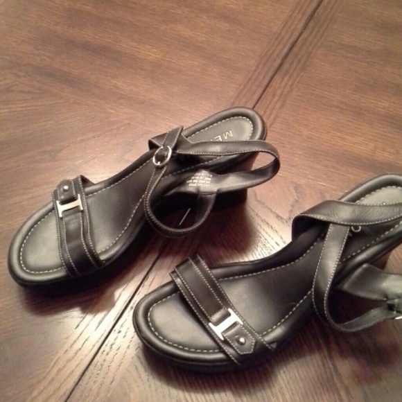 Merona wedge sandals