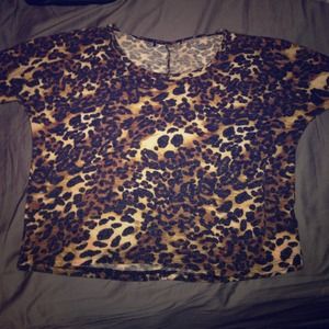 Cheetah 1/2 sleeve sweater!