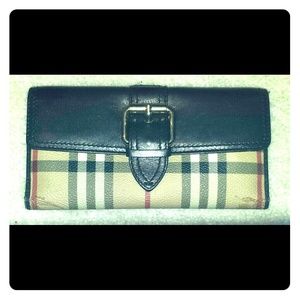 Burberry wallet