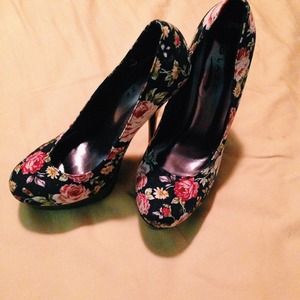 floral heels.