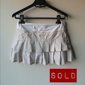 Lululemon run, Dune sparkle pacesetter skirt.