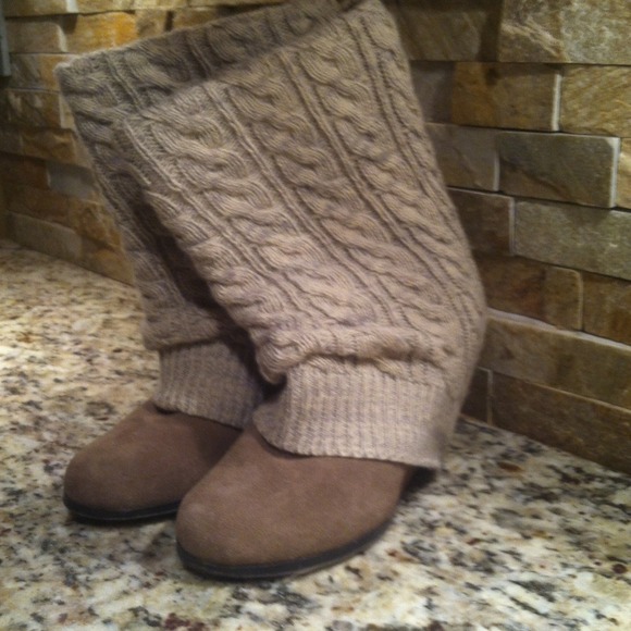 Steve Madden sweater boots