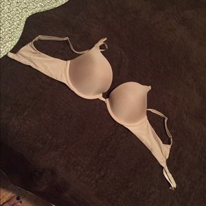 Vs bra