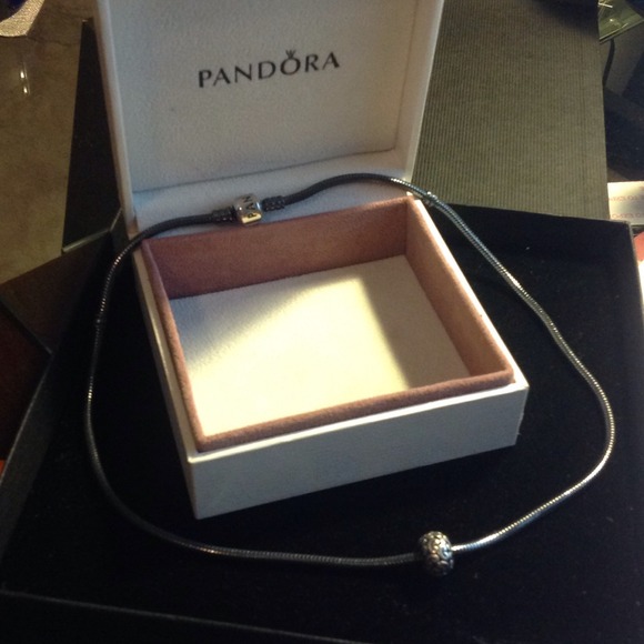Pandora Oxidized Silver Collier necklace