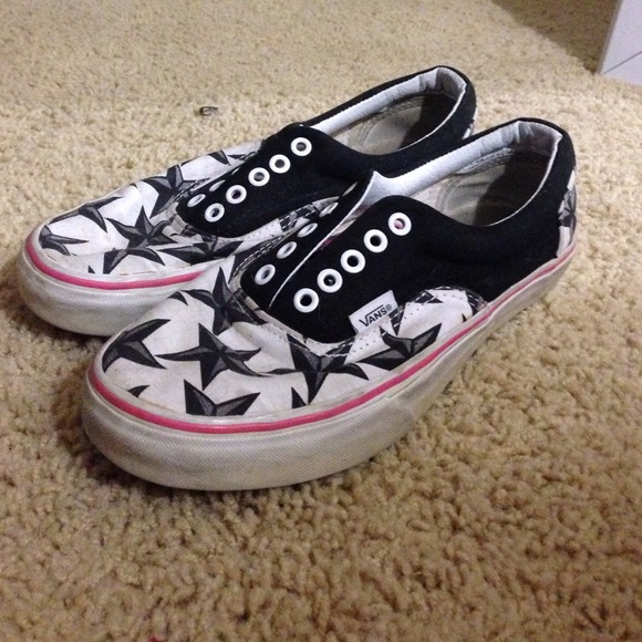 Custom vans - Picture 2 of 2