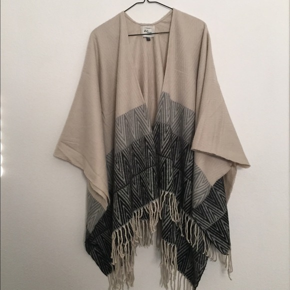 Cotton On Other - Chevron Poncho