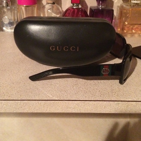 Womens authentic gucci sunglasses