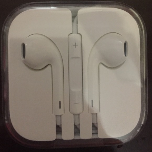 Brand new IPhone ear buds!