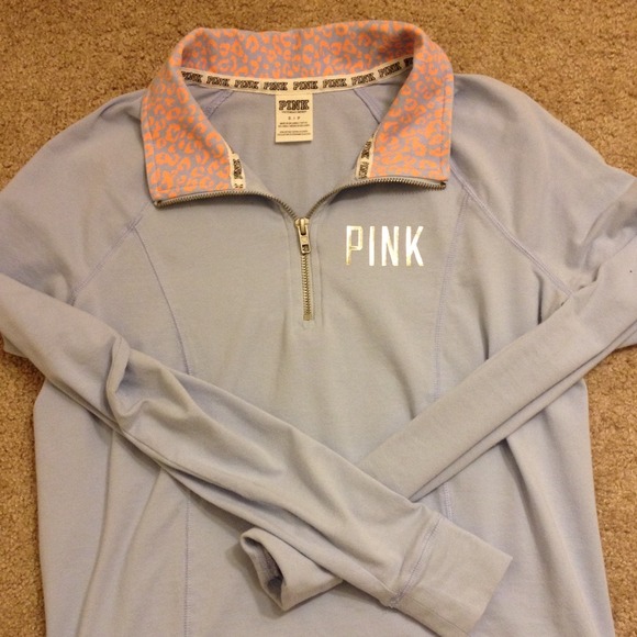 VS pink quarter zip