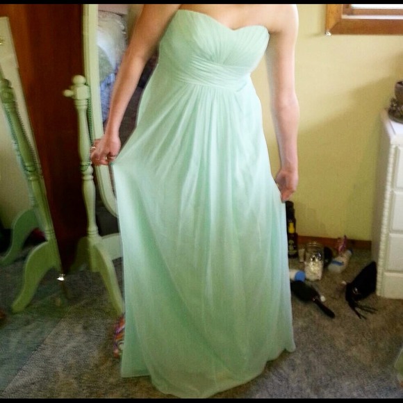 Mint colored "bridesmaid" dress
