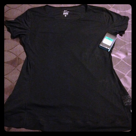 3 workout shirts. 2 nike and one under armour. Nwt