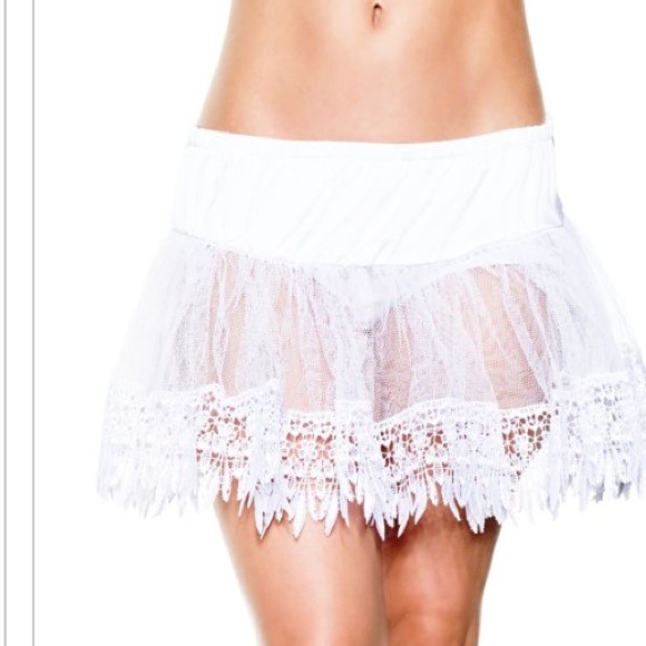 adult black petticoat - Picture 1 of 4