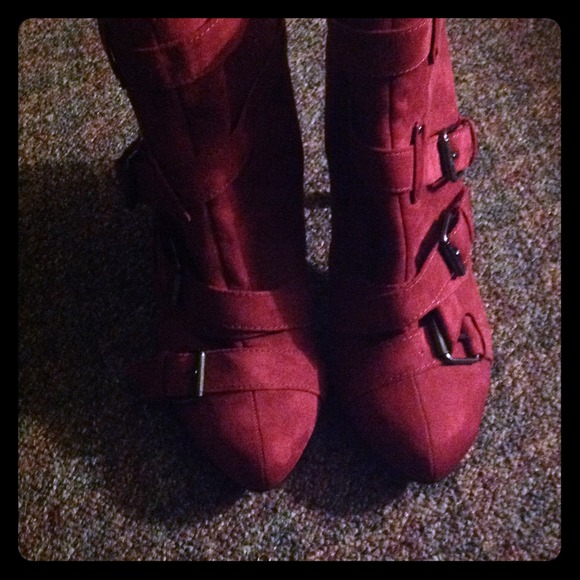 Deep Red buckle boots