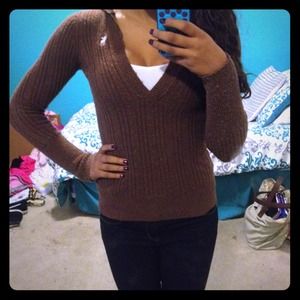 Cozy V neck Sweater 🎀