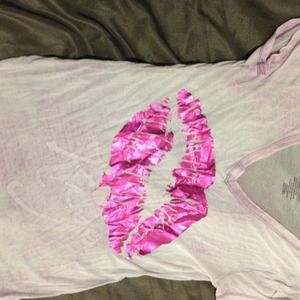 Kiss me purple shirt