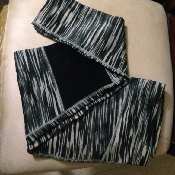 Nike scratch leggings for @saralain842