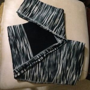 Nike scratch leggings for @saralain842