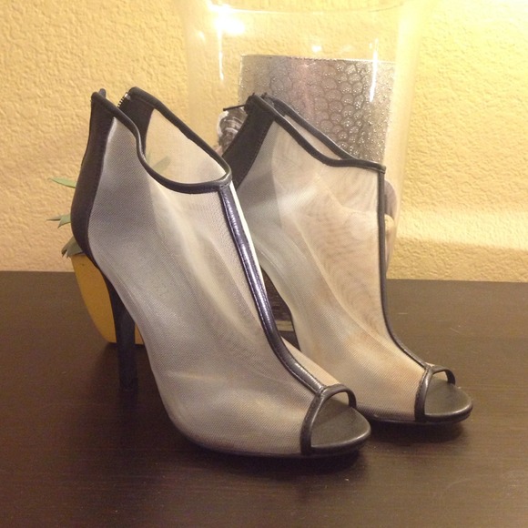 Forever 21 Mesh Sexy Heels - Picture 2 of 4
